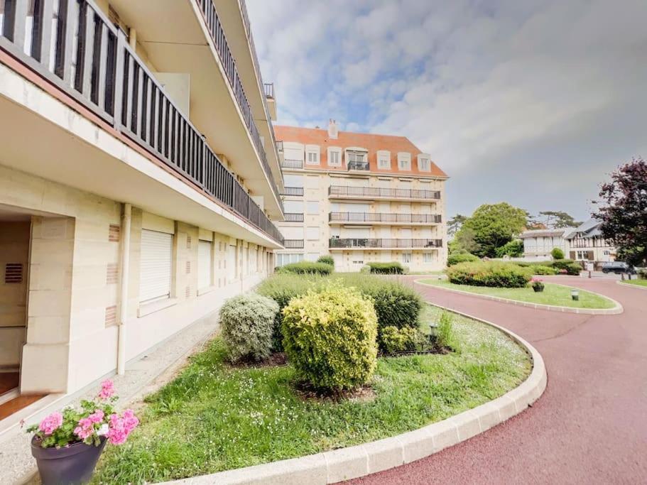 Deauville Triangle D'Or Proche Mer & Casino Aux Clefs Des Sacres 외부 사진